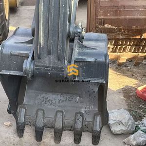 Excavadora de Ruedas HYUNDAI 210W-9T Usada, Versátil, de 21 Toneladas, para Proyectos de Demolición y Construcción Pesada - Product Image 5