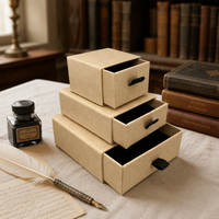 Boîtes d'emballage de bijoux en carton brun de luxe avec matériaux recyclés, fabriquées sur mesure pour les bagues et les colliers, emballage cadeau