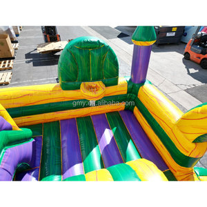 Château gonflable multicolore GMY Inflatables pour enfants et adultes avec toboggan et zone de jeux souple pour tout-petits - Product Image 4