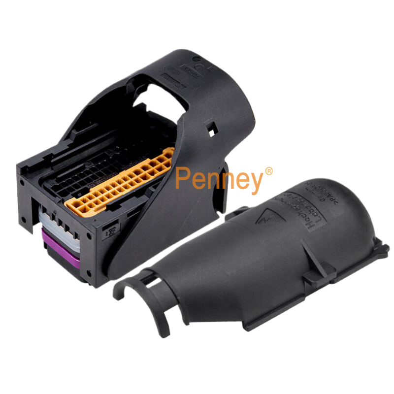 TE Tyco 1-1355114-1 Auto Female Housing 60 Position Connector