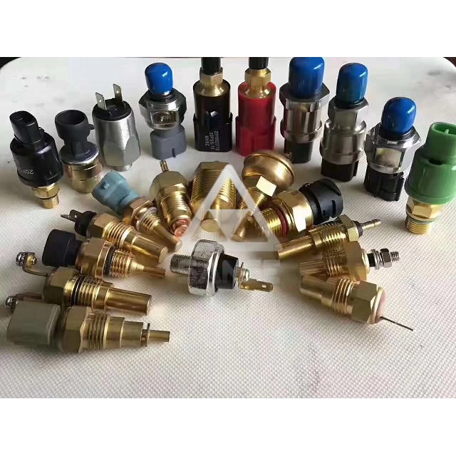 8-97224993-0 6WG1T Fuel Pressure Sensor for ZX450-3 Excavator