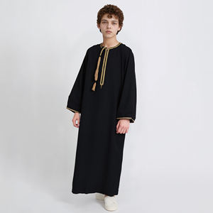 เสื้อคลุมยาวมีซิปสำหรับวัยรุ่นมุสลิมสำหรับเด็กชายดูไบสีพื้น - Product Image 4