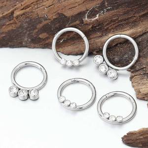 Alta Qualidade Cirúrgica Septo Clicker Arcada Anel Segmento Nariz De Aço Inoxidável Piercing Hoop Nariz Anel Para O Corpo Jóias - Product Image 3