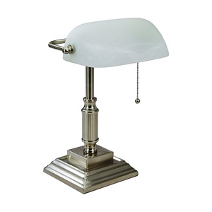 Cổ truyền thống đồng màu xanh lá cây bóng râm của ngân hàng đèn với cơ sở vuông kéo chuỗi On/Off chuyển đổi màu xanh lá cây đồng cổ - Product Image 3