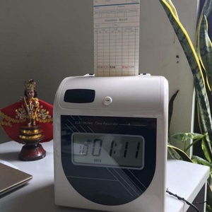 เครื่องบันทึกเวลาดิจิตอลคุณภาพสูง เครื่องเจาะบัตรสำหรับบันทึกเวลาเข้าออกงาน - Product Image 6