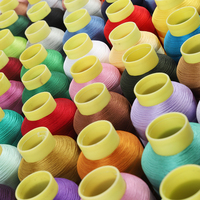Fil à broder en polyester 40WT de 5000m, de bonne qualité, disponible en plusieurs couleurs, pour machine à coudre Singer et usage domestique.