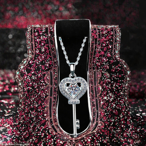 Collar de Compromiso con Cadena de Plata 925 y Cierre Clásico en Forma de Corazón con Moissanita Dinámica de 50 Puntos, Venta al Por Mayor del Fabricante - Product Image 3