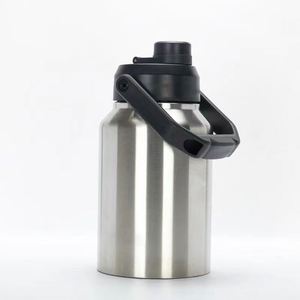 Botella de Agua Deportiva de 64oz/128oz, Termo de Acero Inoxidable con Aislamiento al Vacío, con Asa y Pajita - Product Image 3