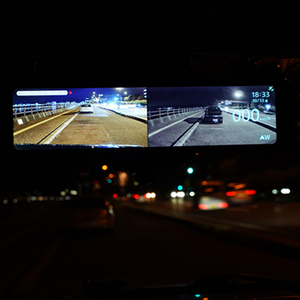 AKEEYO Cámara para Auto con Pantalla Táctil de 12 Pulgadas, Visión Nocturna Superior, Grabación de 360 Grados, Espejo Retrovisor con Cámara Integrada - Product Image 4