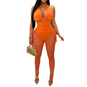 Ensemble 2 pièces mode pour femme : Body moulant sans manches à col en V profond avec poches et pantalon en résille - Product Image 6