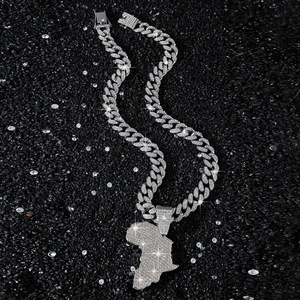 สร้อยคอจี้รูปทรงเรขาคณิตแบบเรียบง่าย ดีไซน์ทันสมัย ปี 2026 วัสดุโลหะผสมเงางาม สไตล์ฮิปฮอป สำหรับผู้ชาย ขายส่ง เครื่องประดับแฟชั่น - Product Image 3