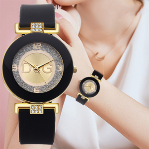 Marchi di moda da donna orologi In bianco e <span class=keywords><strong>nero</strong></span> semplicità <span class=keywords><strong>orologio</strong></span> al quarzo per studenti <span class=keywords><strong>orologio</strong></span> <span class=keywords><strong>sportivo</strong></span> con cinturino In silicone <span class=keywords><strong>orologio</strong></span> regalo In Stock - Product Image 2