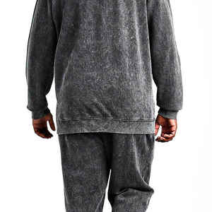 Ensemble de survêtement homme délavé effet usé, coupe ample et large, avec pantalon de jogging et sweat à capuche personnalisés - Product Image 6