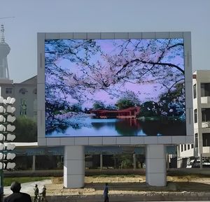 Panel de Pantalla LED para Exteriores Resistente al Agua P8, Panel Publicitario LED para Camiones, Pantallas LED para Publicidad - Product Image 5