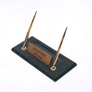 Etiqueta de Identificación para Escritorio con Juego de Bolígrafos para Gerente y Base para Juego de Bolígrafos - Product Image 3