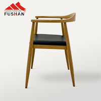 Chaises en corne de Style nordique avec cuir PU café Restaurant meubles chaise d'appoint Grain de bois cadre en métal chaise d'hôtel rembourrée