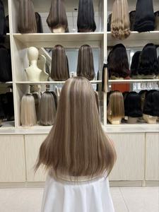 Parrucca Liscia Senza Colla con Frontale in Pizzo HD, 100% Capelli Umani Vergini, Pre-Piumata, Aspetto Naturale per Donne - Product Image 4