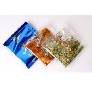 ซอสก๋วยเตี๋ยวรสเผ็ดเนื้อขายส่งซอสก๋วยเตี๋ยวร้อนและเปรี้ยวพร้อมผงปรุงรสซอง - Product Image 3