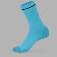 Calcetines populares para correr personalizados con colores Calcetines de ciclismo con logotipo personalizado Calcetín de equipo de calidad de nailon