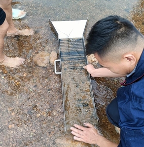R20 Gravity Gold Sluice Box avec aluminium aéronautique et tapis en latex |   Équipement <span class=keywords><strong>de</strong></span> récupération d'or sans alimentation électrique - Product Image 6