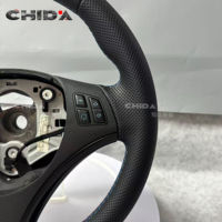Volant en cuir perforé de la série E adapté aux BMW Série 3 E60 E70 E71 E81 E82 E83 E84 E85 E87 E88 E90 E91 E92E93 M3M5