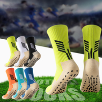 Chaussettes de football antidérapantes de haute qualité avec logo jacquard personnalisé, coussinets absorbants en tissu éponge tricoté, hauteur genou