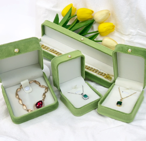 Factory Packaging Jewelry <b>Box</b> Luxury Custom <b>Box</b> Jewelry Packaging Velvet Ring <b>Box</b> Wedding Valentine'S Day <b>White</b> Rings <b>Gift</b> Case - Product Image 1