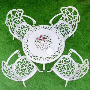 Ensemble de jardin moderne et durable en aluminium moulé pour l'extérieur, résistant à l'eau et aux UV, table et chaises de salle à manger décontractées pour 4 personnes, idéal pour hôtel - Product Image 2