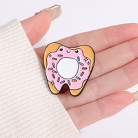 Dessin animé Dentisit dent émail doux épinglette broche soins pour les dents promotionnel sac à dos Badge vêtements accessoires cadeau bijoux