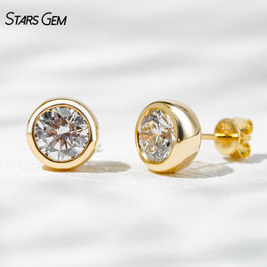 Pendientes de Botón Unisex Clásicos de Oro de 18K con Diamante Cultivado en Laboratorio de Corte Brillante Redondo de 0.4ct y 3.8mm de Starsgem - Product Image 3