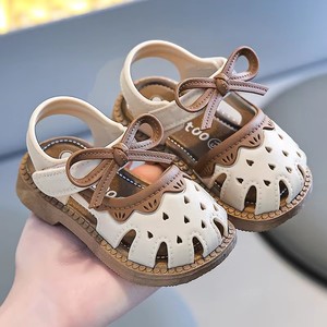Yazlık Bebek Kız Sandaletleri Su Geçirmez PVC Yumuşak Kaymaz Tabanlı 0-3 Yaş Yürümeye Başlayan Çocuk Ayakkabıları - Product Image 5