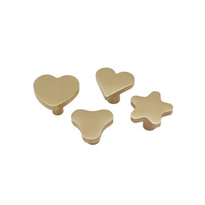 Furniture Handle And <b>Knob</b> Heart Shape Pure <b>Copper</b> Cabinet Drawer Door Handle 30mm 29mm Durable Contemporary Design - Product Image 2