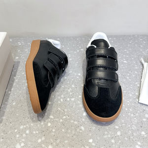 Sneakers da <span class=keywords><strong>Donna</strong></span> di Nicchia in Vera Pelle Popolari Novità 2024 Versione Alta Classiche da Allenamento <span class=keywords><strong>con</strong></span> <span class=keywords><strong>Velcro</strong></span> <span class=keywords><strong>Scarpe</strong></span> Bianche <span class=keywords><strong>con</strong></span> Suola Spessa Invernali - Product Image 2