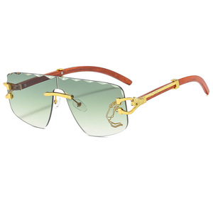 Gafas de Sol QSF sin Marco de una Pieza, UV400, Bordes Ondulados, Tinte Negro, Unisex, con Diadema con Estampado de Leopardo - Product Image 5