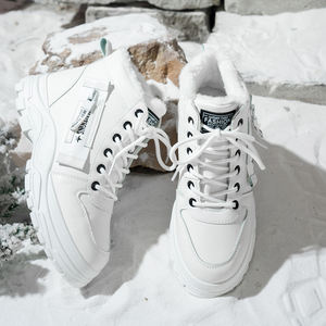 <span class=keywords><strong>Stivali</strong></span> da Neve Invernali alla Moda da <span class=keywords><strong>Donna</strong></span> Nuovi e di Tendenza Impermeabili in Ecopelle PU Barefoot Imbottiti con Design Antiscivolo Personalizzati all'Ingrosso - Product Image 4
