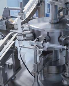 Machine de remplissage de seringues, machine de remplissage et de capsulage de seringues d'appâts de colle de <span class=keywords><strong>cafard</strong></span> Machine de remplissage de seringues jetables - Product Image 4