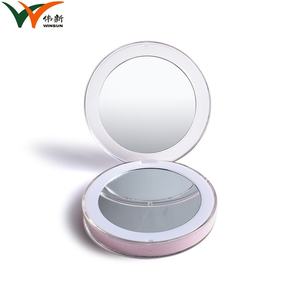 Espejos de Maquillaje Compactos LED Portátiles Plegables con Luz y Cargador - Product Image 6