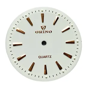 빨간색과 흰색 색상 광택 시계 다이얼 적용 지수 OEM ODM 페인트 다이얼 시계 사용자 정의 시계 부품