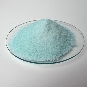 <span class=keywords><strong>Sulfate</strong></span> ferreux agricole <span class=keywords><strong>de</strong></span> qualité industrielle / Pureté <span class=keywords><strong>de</strong></span> 98 %, un puissant assistant pour l'amélioration des sols et la supplémentation en <span class=keywords><strong>fer</strong></span> des plantes - Product Image 2