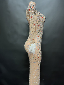 2024 Dropshipping di perle di cristallo piume abiti da donna abiti da <span class=keywords><strong>sera</strong></span> <span class=keywords><strong>abito</strong></span> di fascia alta - Product Image 3