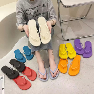 Sandales plates en caoutchouc respirantes pour femmes, mode printemps, intérieur/extérieur, plage, couleur personnalisée - Product Image 1