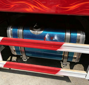 Camion benne d'occasion SINOTRUK HOWO 8x4 371HP Euro 2, 16 tonnes, pour <span class=keywords><strong>transport</strong></span> <span class=keywords><strong>de</strong></span> charges lourdes générales - Product Image 4