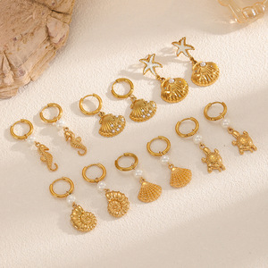 ต่างหูห้อยรูปทะเล ทำจากสแตนเลส ประดับเปลือกหอย เต่า ม้าน้ำ และดาวทะเล  เครื่องประดับสำหรับงานปาร์ตี้ สีทอง  ต่างหูแฟชั่น - Product Image 1