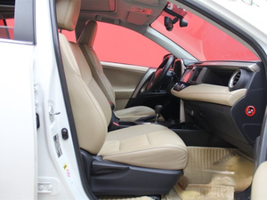 RA-V4 ปี <span class=keywords><strong>2014</strong></span> เครื่องยนต์ 2.5 ลิตร เกียร์อัตโนมัติ น้ำมันเบนซิน ขับเคลื่อนสี่ล้อ รุ่น Elite คุณภาพสูง รถ<span class=keywords><strong>มือ</strong></span><span class=keywords><strong>สอง</strong></span> เบาะหนัง ขับขี่ด้านซ้าย SUV ล้อแม็ก R17 ขายส่ง ร้านค้าคุณภาพ - Product Image 4
