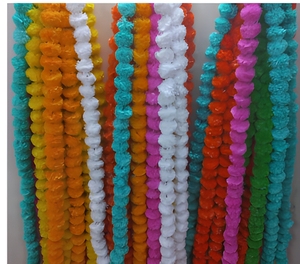 Guirlandes de fleurs en feutre non tissé faites à la main, multicolores, décoration bohème suspendue pour la maison, mariage, salon, usage intérieur - Product Image 1