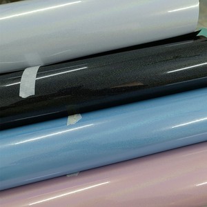 Film de protection de carrosserie de voiture en PVC anti-rayures noir nacré, film miroir noir laser, noir samouraï et film intérieur en fibre de carbone 3D - Product Image 4