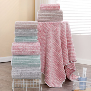 Nouvelles Serviettes de <span class=keywords><strong>Bain</strong></span> Épaissies, Douces et Confortables, pour Hommes et Femmes, Très Absorbantes – Grandes Serviettes de Couple Enveloppantes - Product Image 2