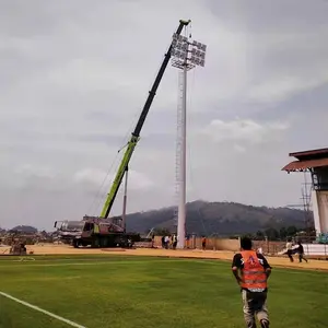 OEM Tersedia Tiang Tiang Tinggi Galvanis dengan Kamera CCTV untuk Lapangan Tenis dan Lampu Olahraga Stadion