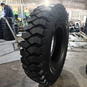ยางและล้อสำหรับรถบรรทุกขนาด 10.00-20 รุ่น DH-808 ขายดี - อุปกรณ์เสริมยางและล้อสำหรับรถบรรทุกหนัก DH-808 - Product Image 6