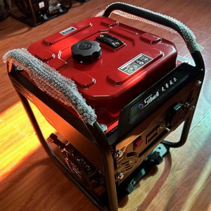 เครื่องกำเนิดไฟฟ้าอินเวอร์เตอร์ Stilwell 2.8 กิโลวัตต์ ใช้แก๊สโซลีน 220 โวลต์ พกพาสะดวก เสียงเบา ใช้ในบ้าน ธุรกิจ และกลางแจ้ง - Product Image 4